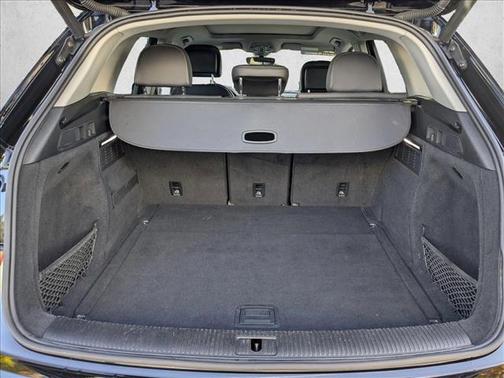 2021 Audi Q5 45 Premium Plus