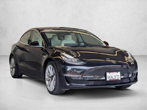 2019 Tesla Model 3 Standard Range Plus