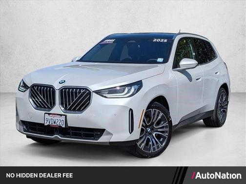 Mineral White Metallic 2025 BMW X3 30 xDrive