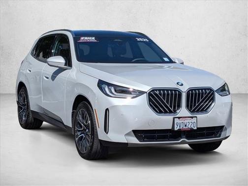 Mineral White Metallic 2025 BMW X3 30 xDrive