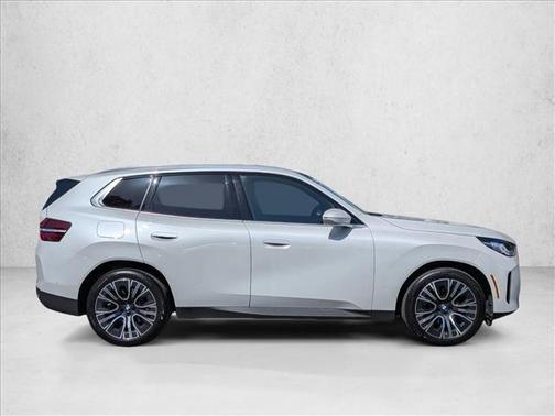 Mineral White Metallic 2025 BMW X3 30 xDrive