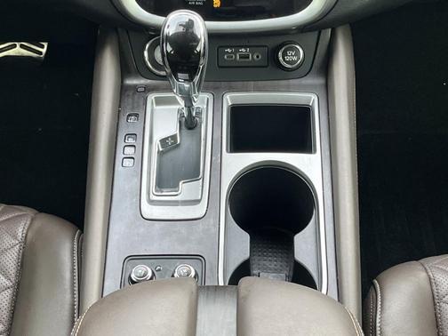 Pearl White Tri-Coat 2023 Nissan Murano Platinum