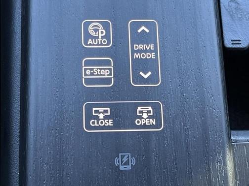 2024 Nissan ARIYA EMPOWER+