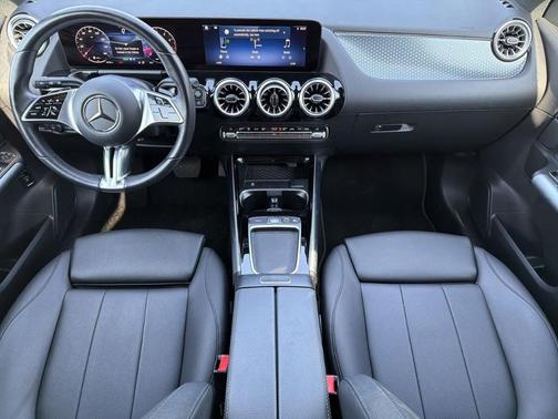Black 2025 Mercedes-Benz GLA 250 Base