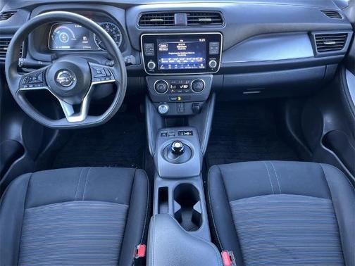 2022 Nissan Leaf S