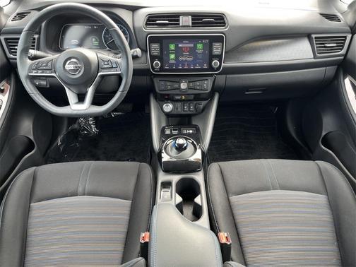 2022 Nissan Leaf SV PLUS
