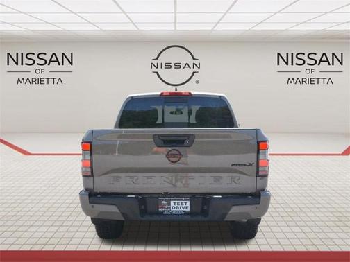 2024 Nissan Frontier PRO-X