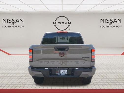 2024 Nissan Frontier PRO-X