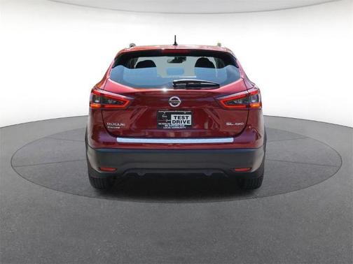 2022 Nissan Rogue Sport SL