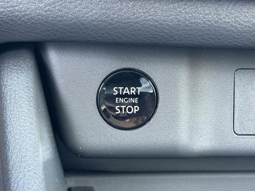 Everest White P 2026 Nissan Rogue SV