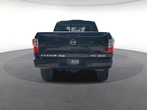 2024 Nissan Titan XD SV