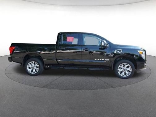 2024 Nissan Titan XD SV