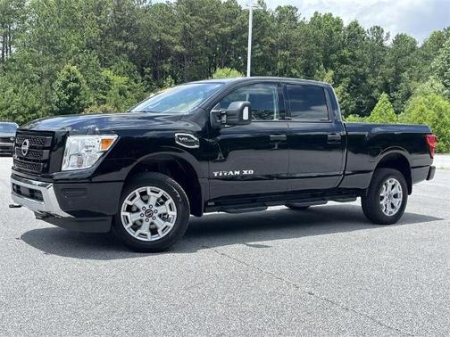 2024 Nissan Titan XD SV