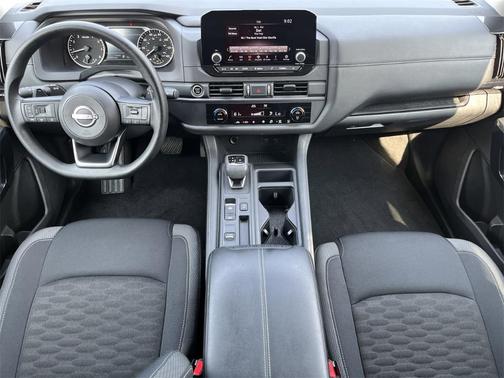 2024 Nissan Pathfinder S