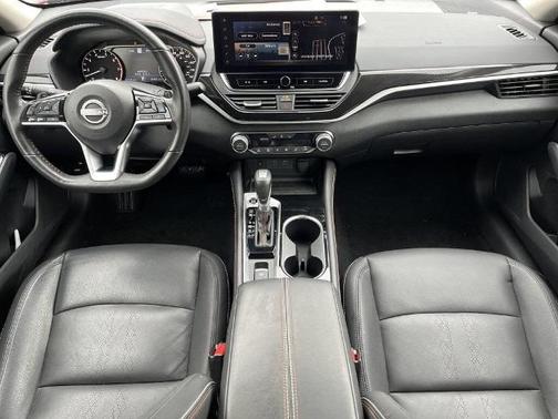 2024 Nissan Altima 2.0 SR