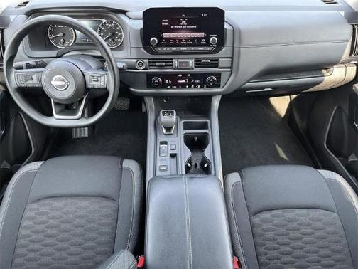 2024 Nissan Pathfinder S