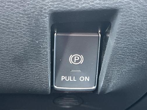 2024 Nissan ARIYA PLATINUM+