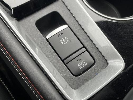 2024 Nissan Altima 2.0 SR