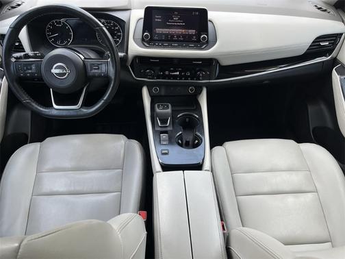2022 Nissan Rogue SL