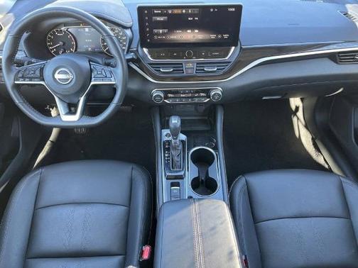 2024 Nissan Altima 2.0 SR