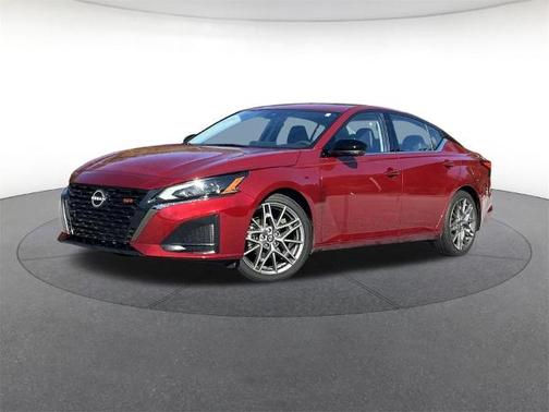 2024 Nissan Altima 2.0 SR