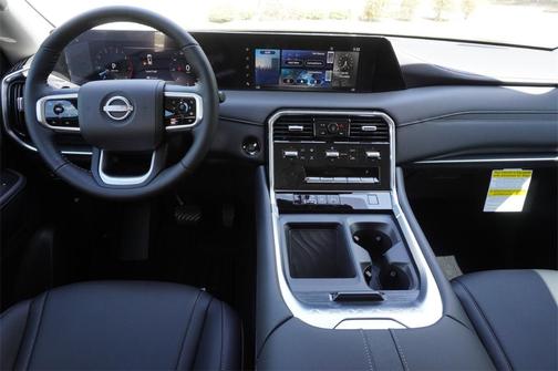 2025 Nissan Armada SV