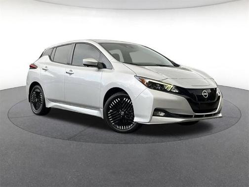 2023 Nissan Leaf SV PLUS
