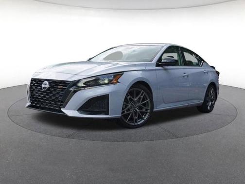 2024 Nissan Altima 2.0 SR