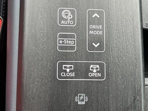 2023 Nissan ARIYA PLATINUM+