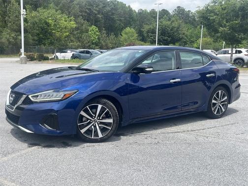 2023 Nissan Maxima SV