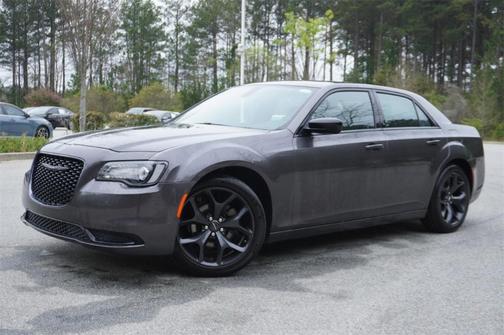 2022 Chrysler 300 Touring