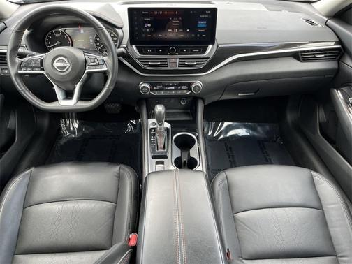 2024 Nissan Altima 2.0 SR