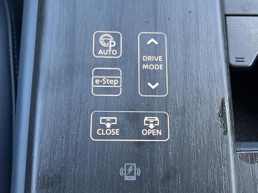 2023 Nissan ARIYA PLATINUM+