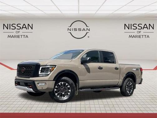 2024 Nissan Titan PRO-4X