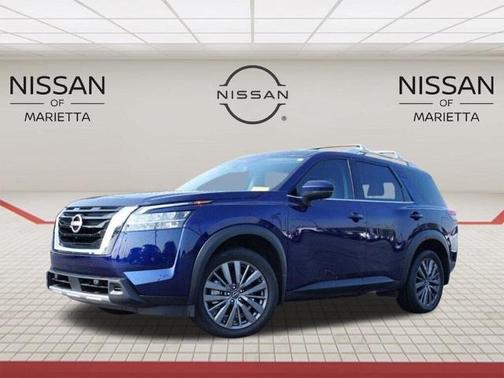 2024 Nissan Pathfinder SL