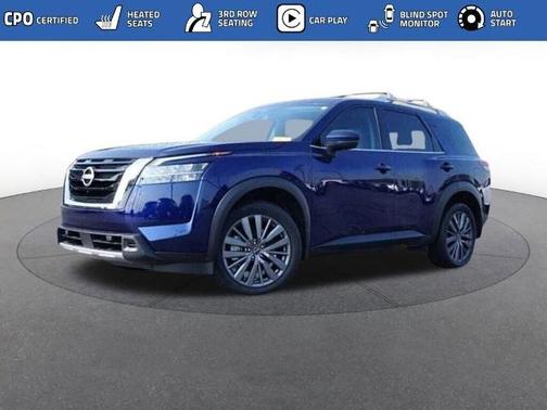 2024 Nissan Pathfinder SL