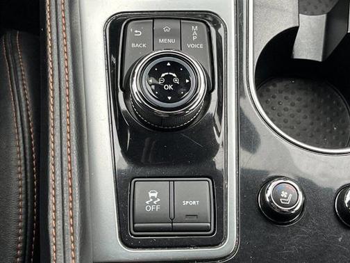 2023 Nissan Maxima SR