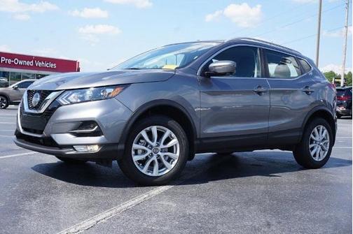 2022 Nissan Rogue Sport SV