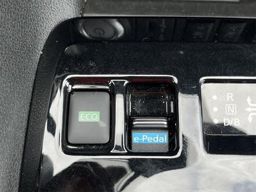 2024 Nissan Leaf SV PLUS
