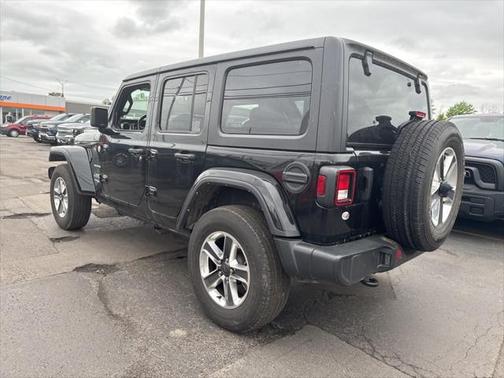 2021 Jeep Wrangler Unlimited Sahara 4x4