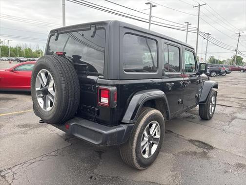 2021 Jeep Wrangler Unlimited Sahara 4x4