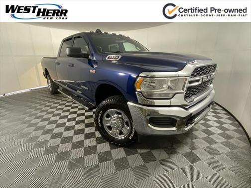 2022 RAM 2500 Tradesman Crew Cab 4x4 8 Box
