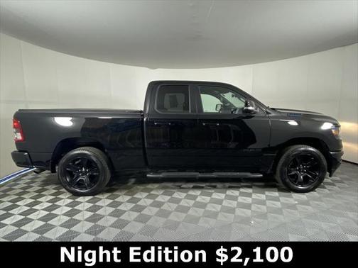 2021 RAM 1500 Big Horn Quad Cab 4x4 64' Box