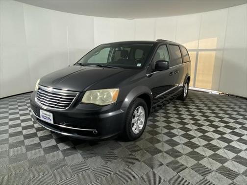 2011 Chrysler Town & Country Touring
