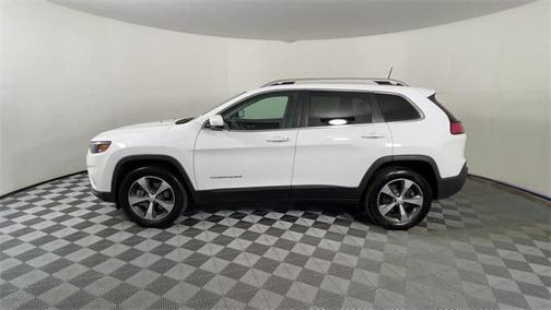 Photo 5 of 29 of 2019 Jeep Cherokee Limited
