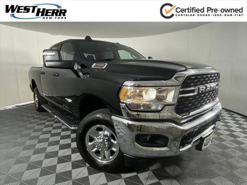 2024 RAM 2500 Big Horn Crew Cab 4x4 64' Box