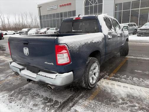 2022 RAM 1500 Big Horn Crew Cab 4x4 57' Box