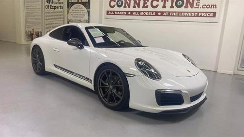 2019 Porsche 911 Carrera