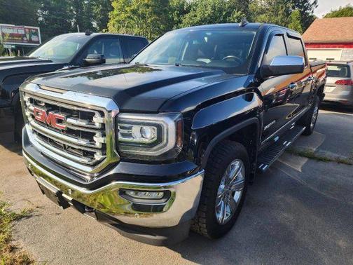 Black 2017 GMC Sierra 1500 SLT