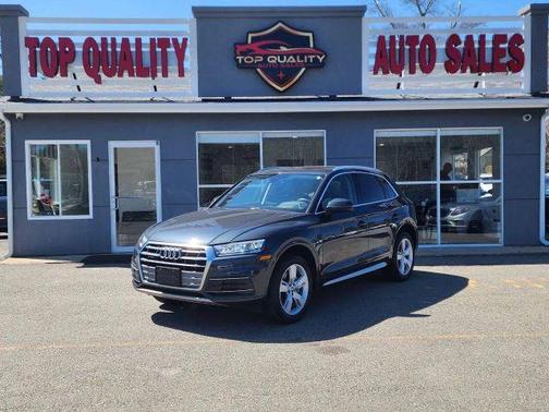Manhattan Gray Metallic 2019 Audi Q5 2.0T Premium